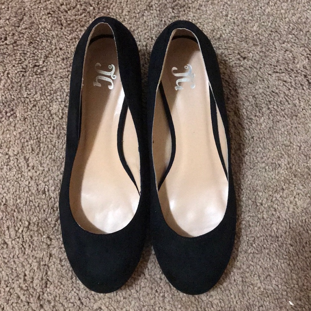 Black Wedges